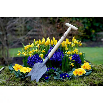 Handle 15.9 In. L, 22.6 In. L Tulip Spade Medium T Handle Garden Fork