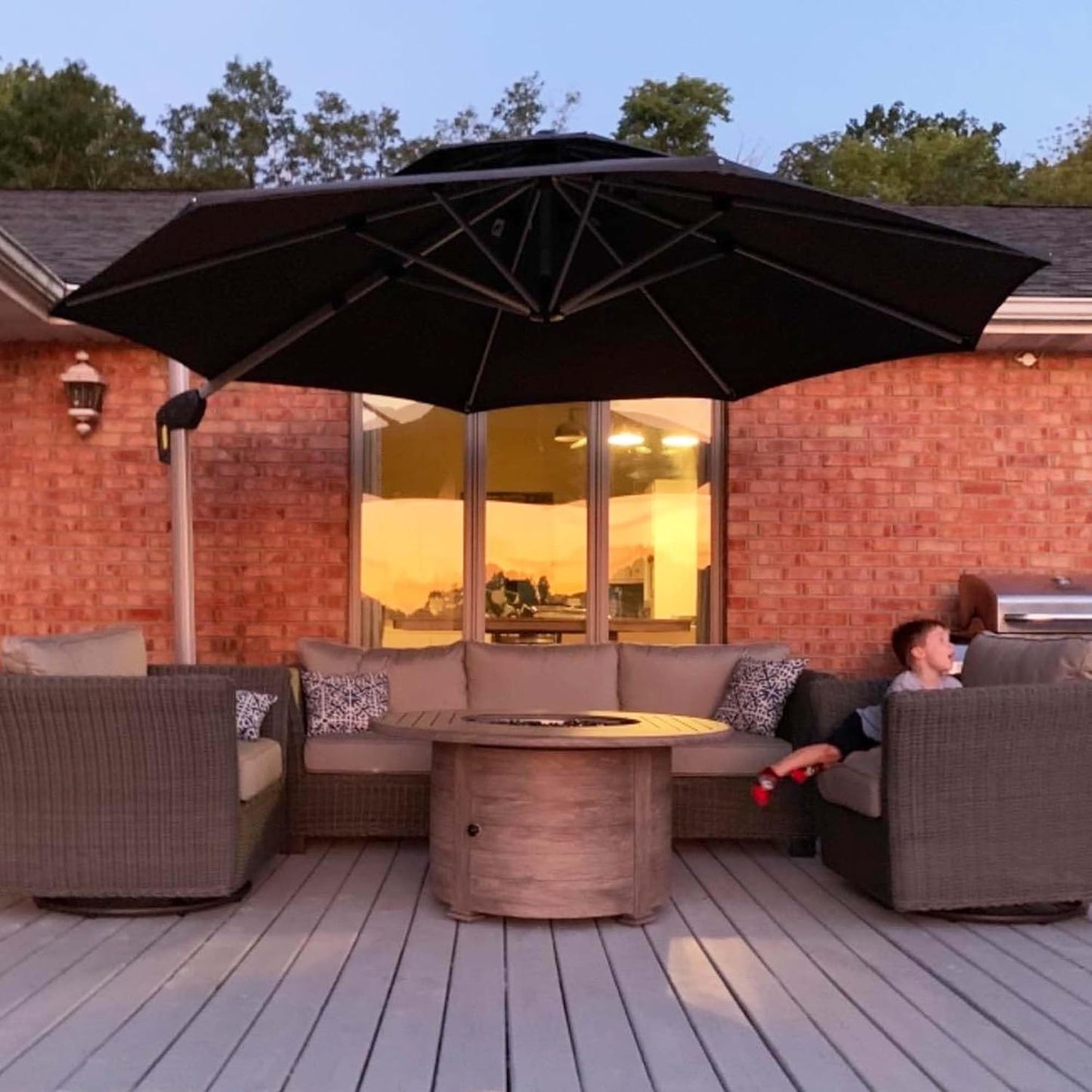 11 Feet Patio Umbrella Outdoor round Umbrella Large Cantilever Umbrella Windproof Offset Heavy Duty Sun for Garden Deck Pool Patio, Grey