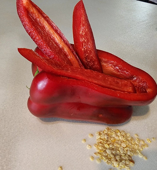 Sweet Red Bell Pepper Seeds, Heirloom, NON-GMO, 100 Count, Capsicum annuum